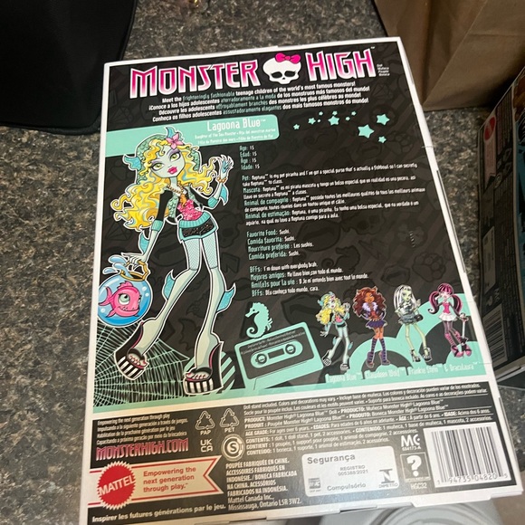 lagoona blue creeproduction doll - Picture 2 of 4